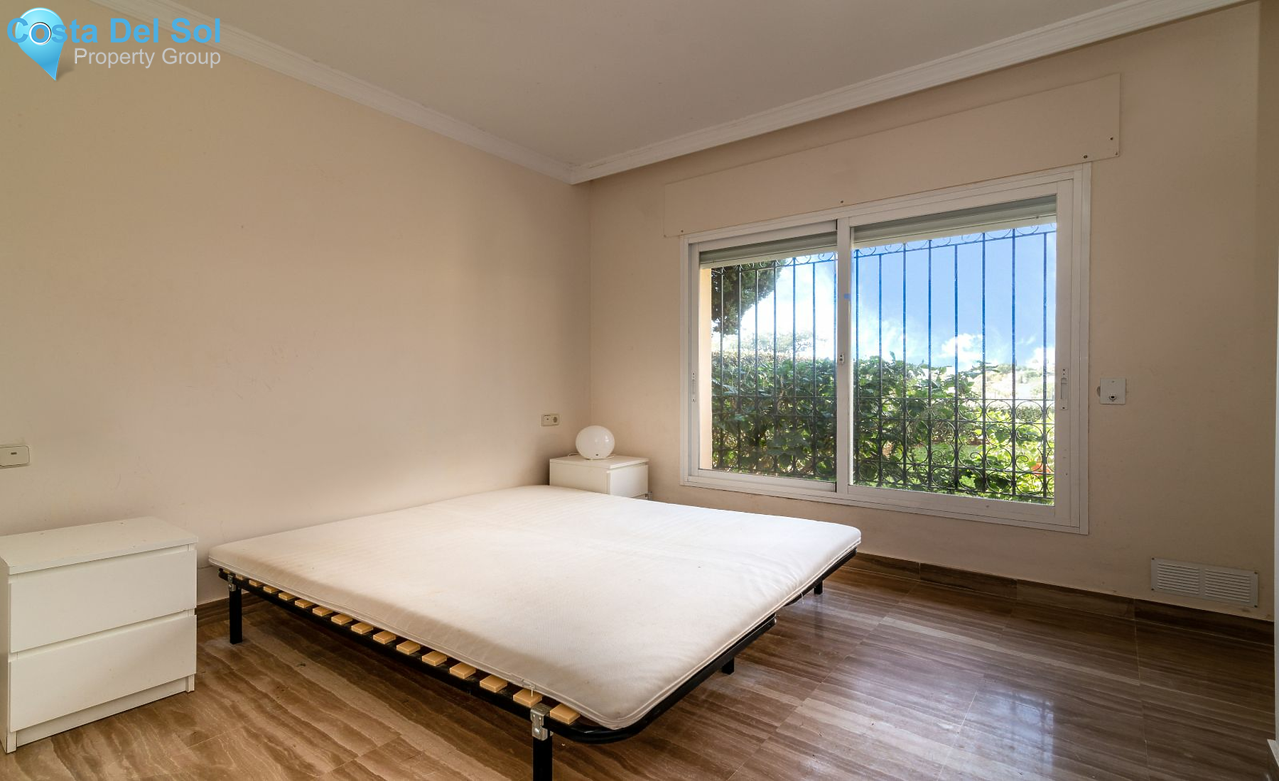 Ground Floor Apartment in Elviria-1548266