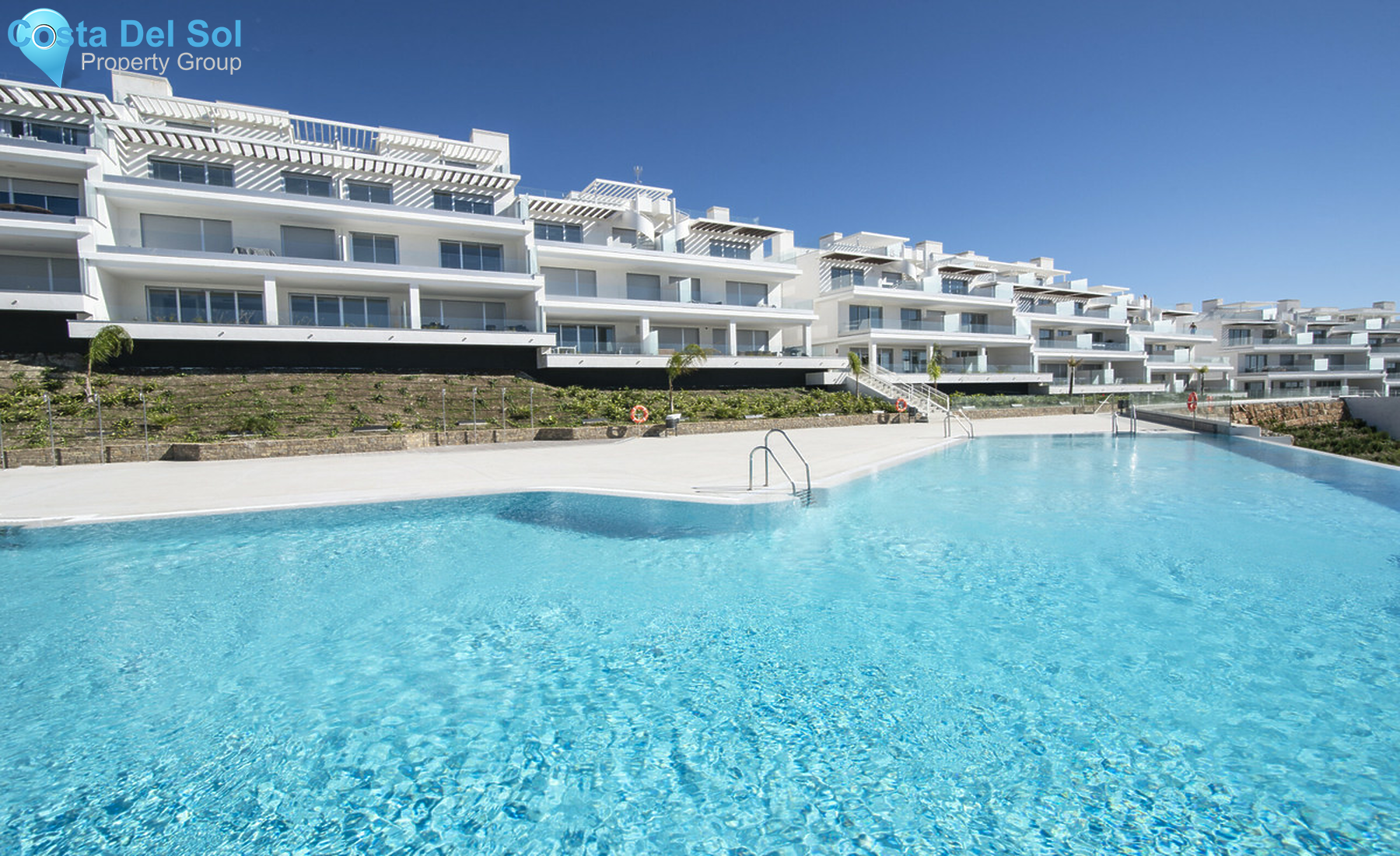 Ground Floor Apartment in Estepona-1254143