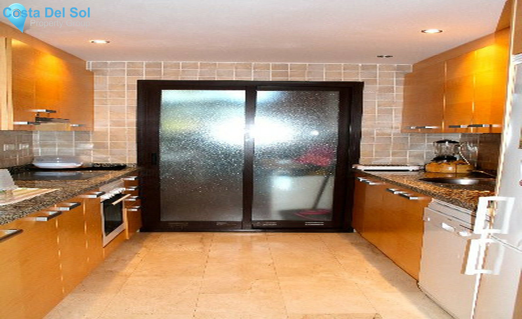 Ground Floor Apartment in Estepona-1258125