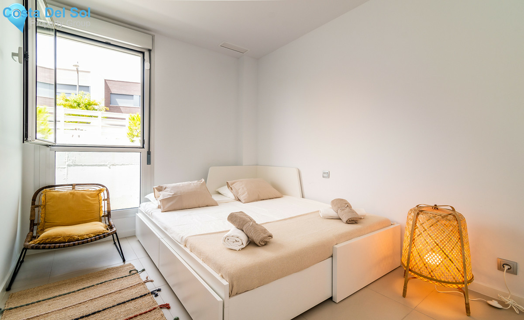 Ground Floor Apartment in Estepona-1261970