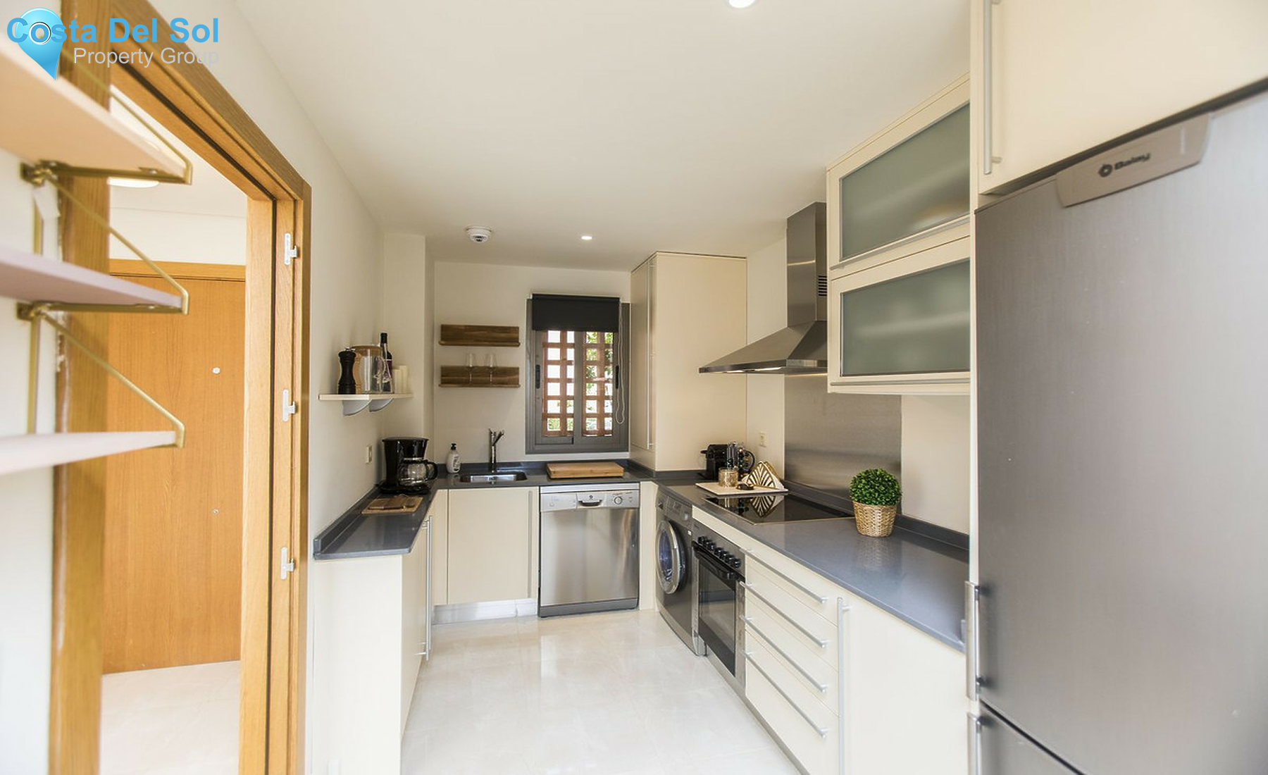 Ground Floor Apartment in Estepona-1265773