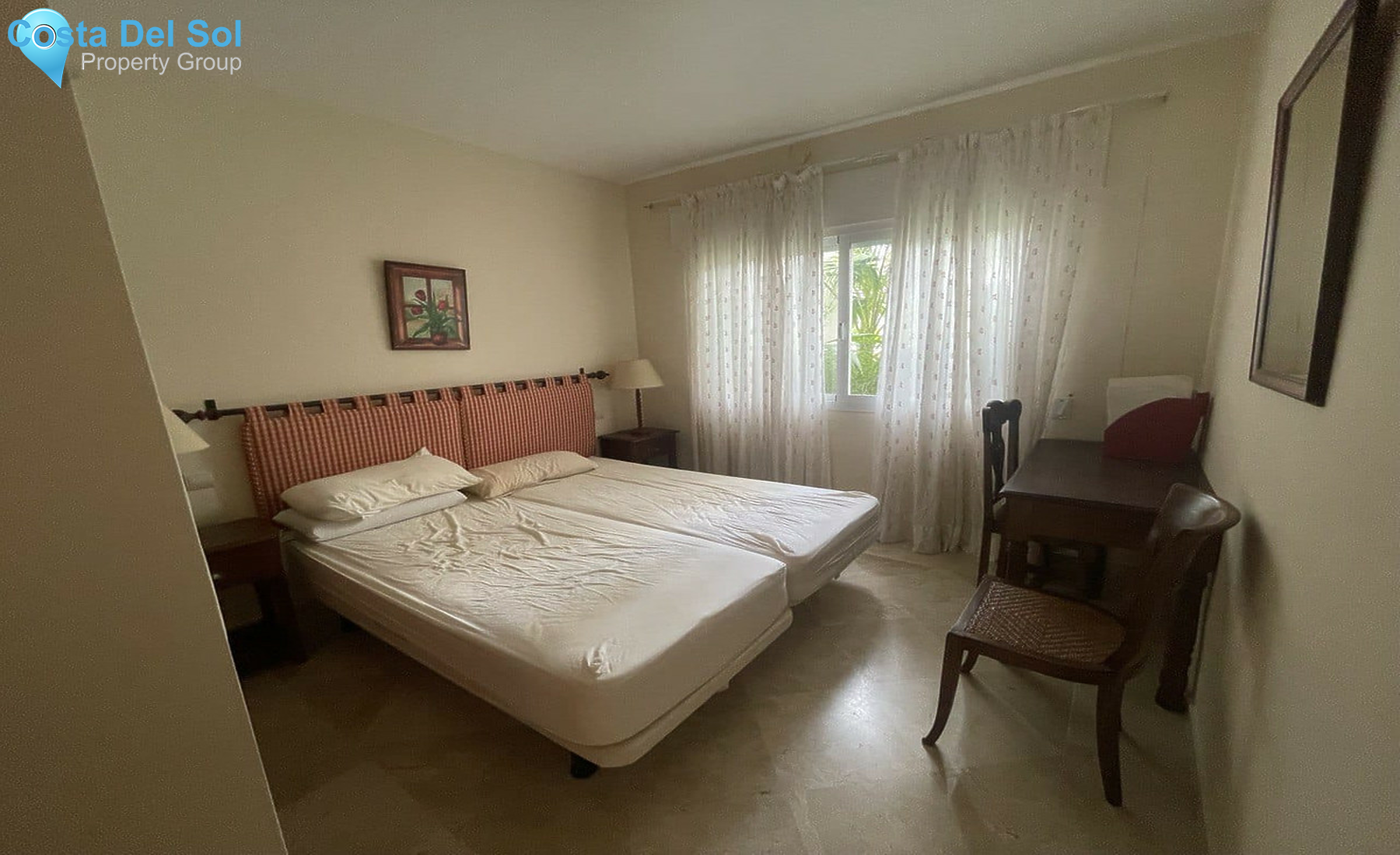 Ground Floor Apartment in Estepona-1271354