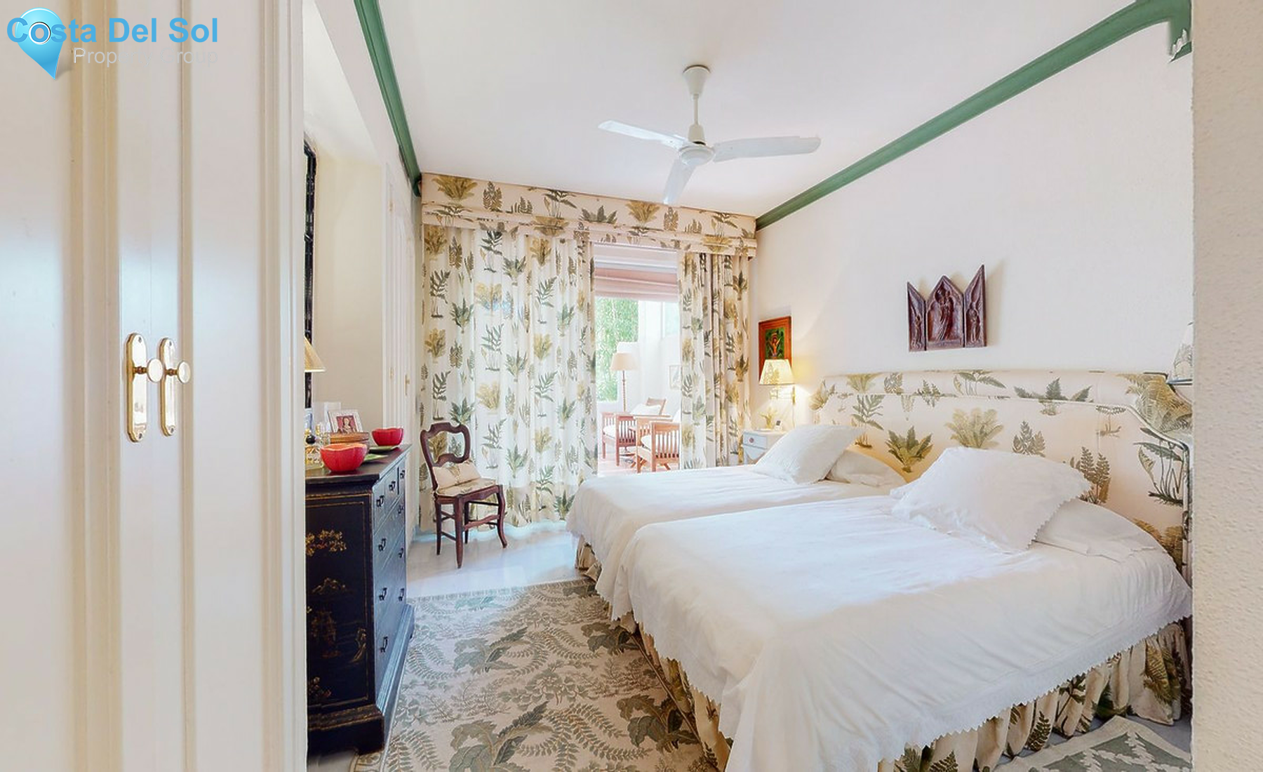 Ground Floor Apartment in Estepona-1283348