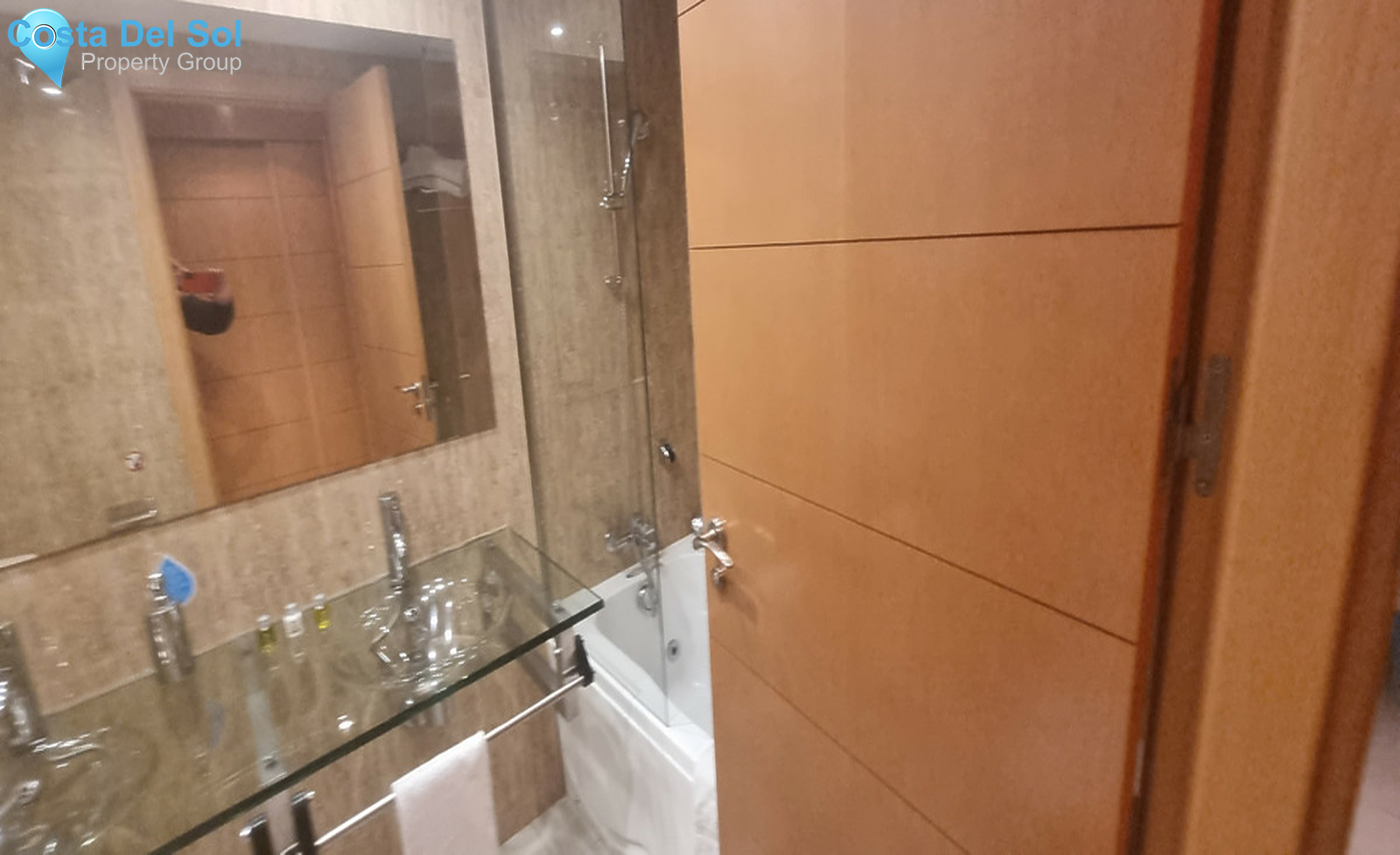 Ground Floor Apartment in Estepona-1298934