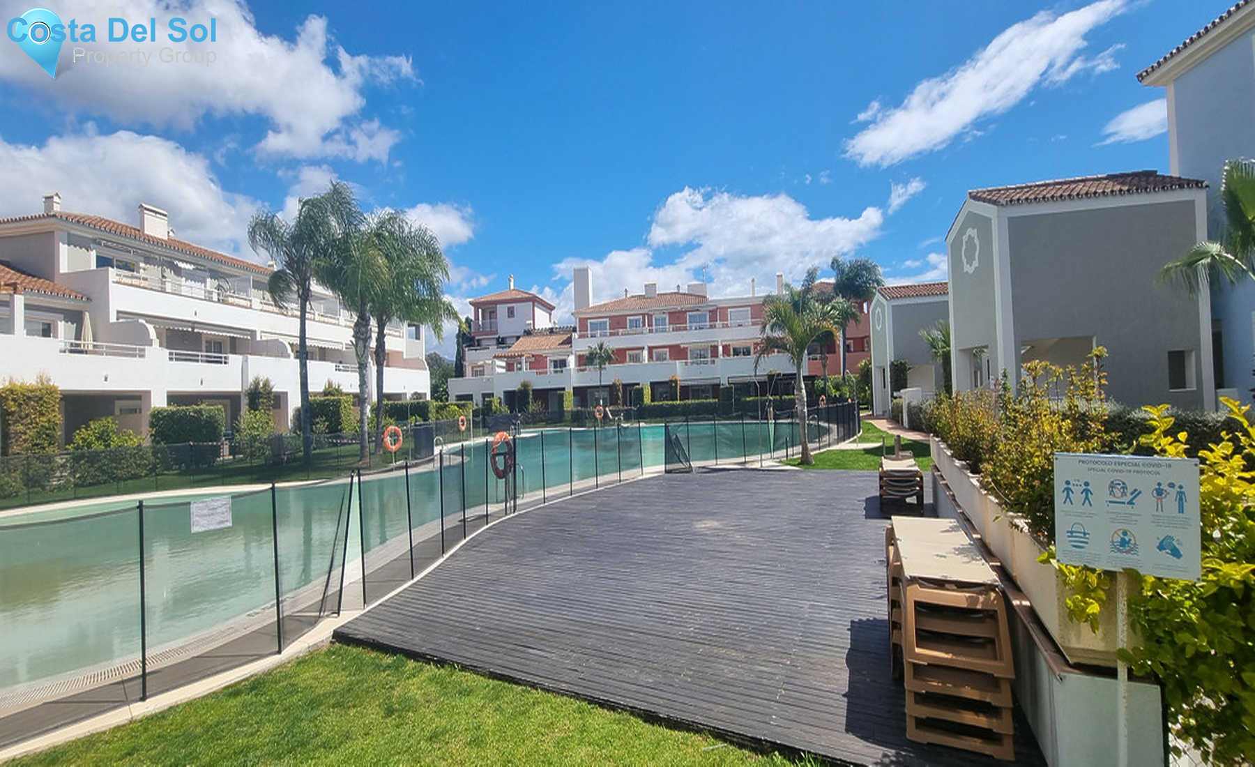 Ground Floor Apartment in Estepona-1298924