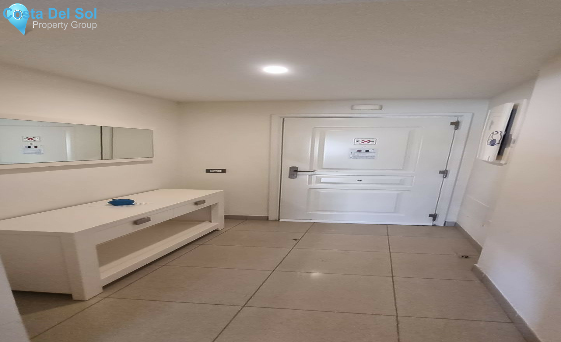 Ground Floor Apartment in Estepona-1298925