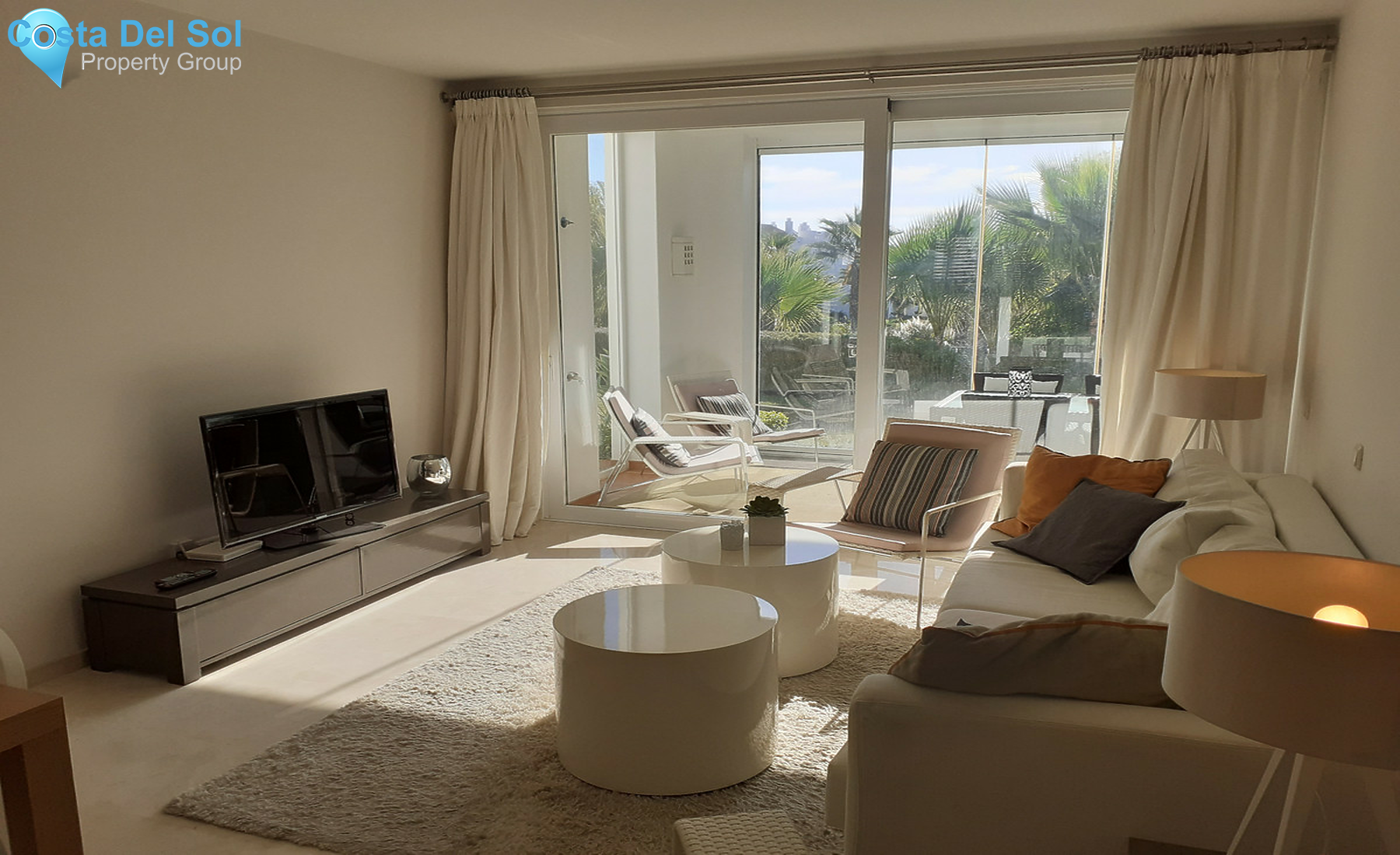 Ground Floor Apartment in Estepona-1300428