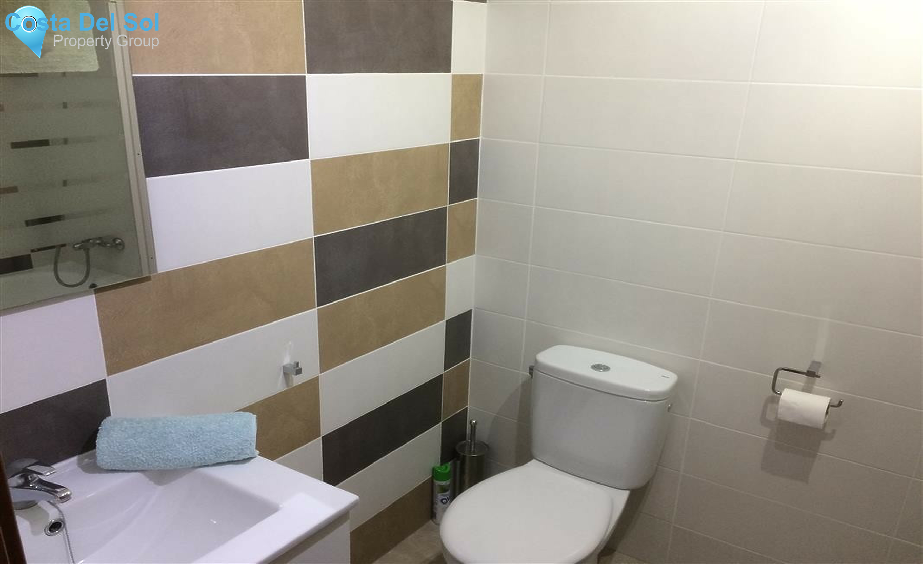 Ground Floor Apartment in Estepona-1300924