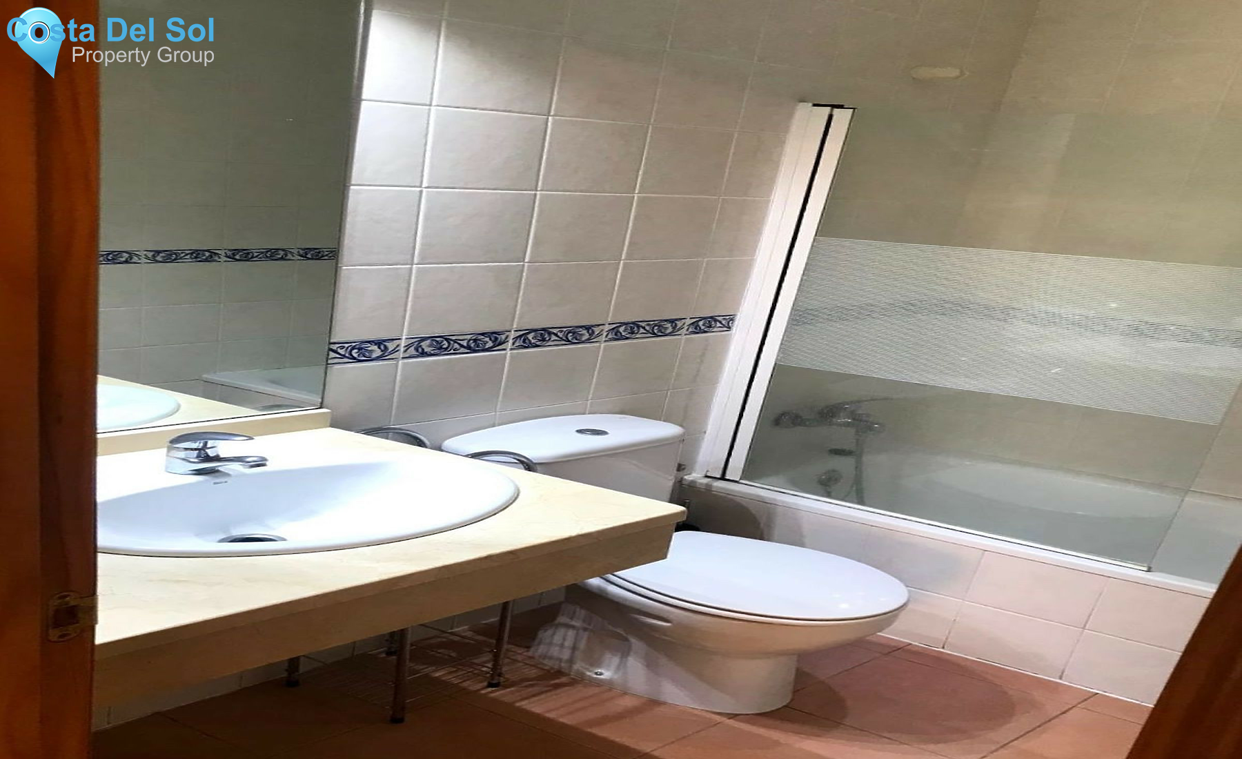 Ground Floor Apartment in Estepona-1321631