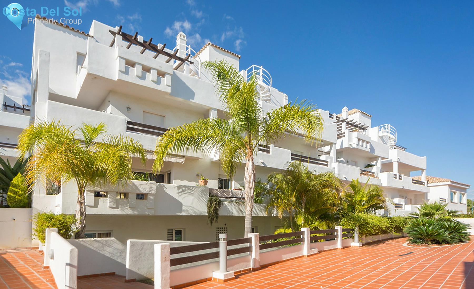 Ground Floor Apartment in Estepona-1323495