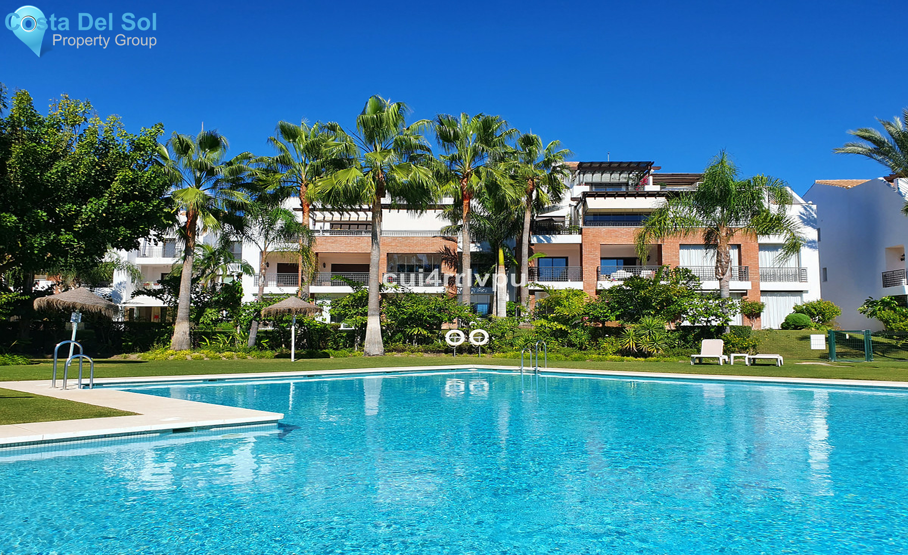 Ground Floor Apartment in Estepona-1331114