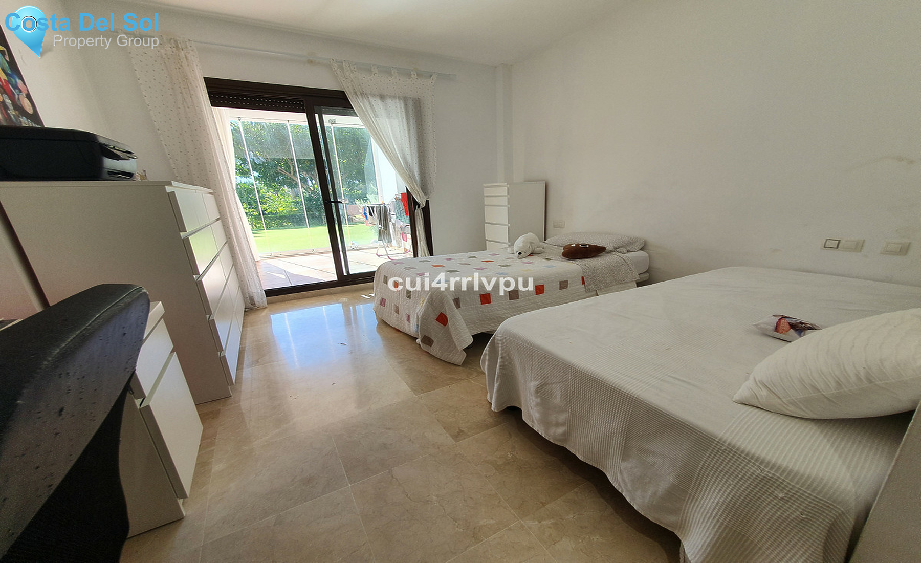 Ground Floor Apartment in Estepona-1331123