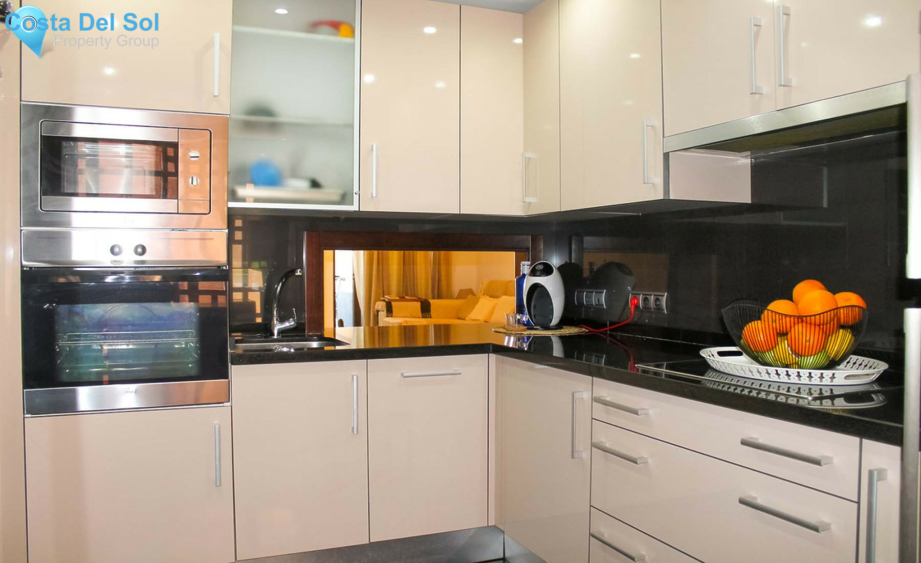 Ground Floor Apartment in Estepona-1334875