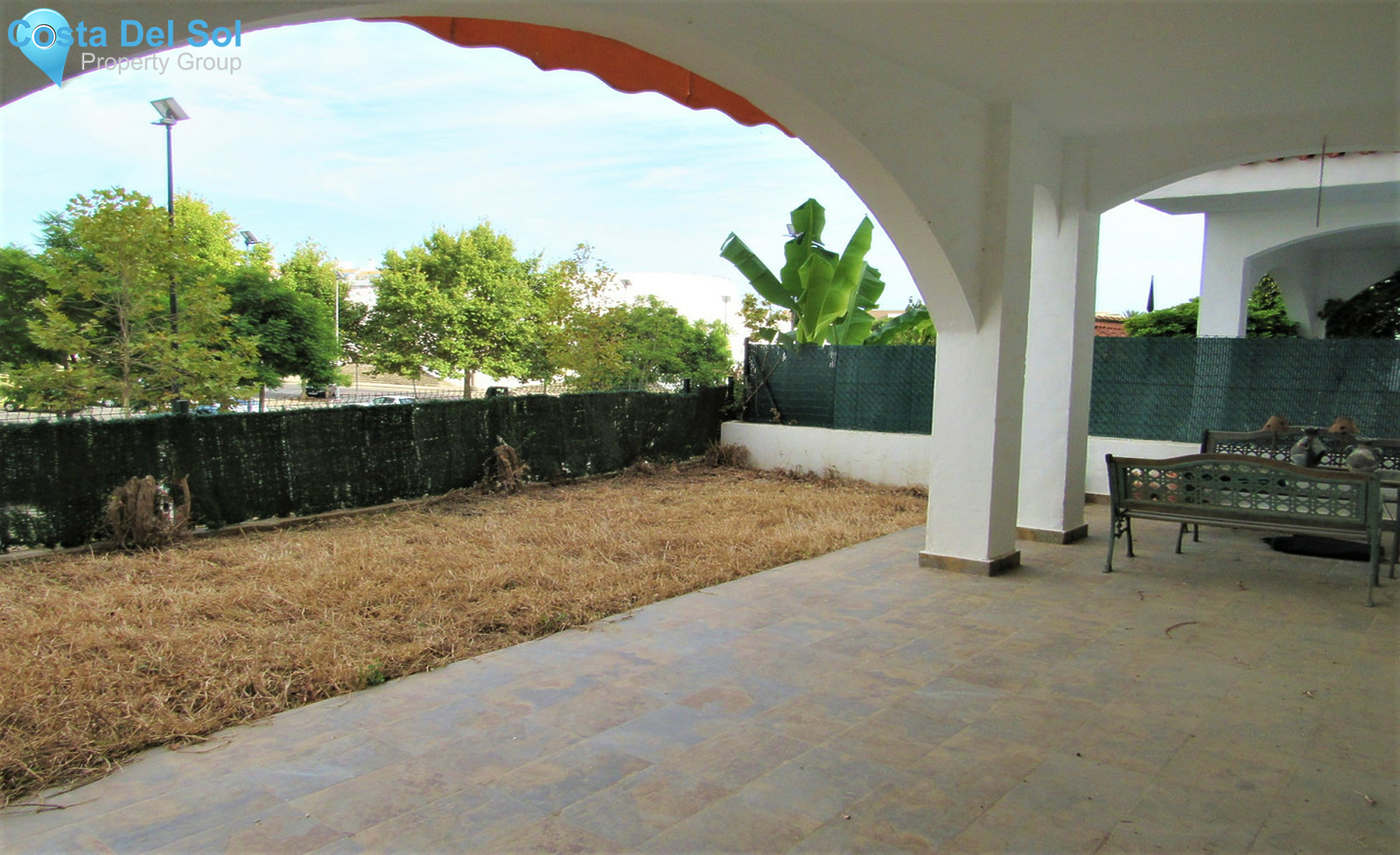 Ground Floor Apartment in Estepona-1343799