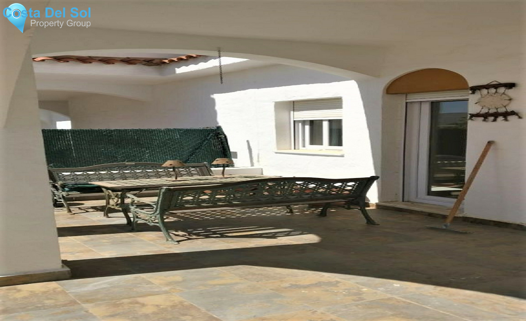 Ground Floor Apartment in Estepona-1343811