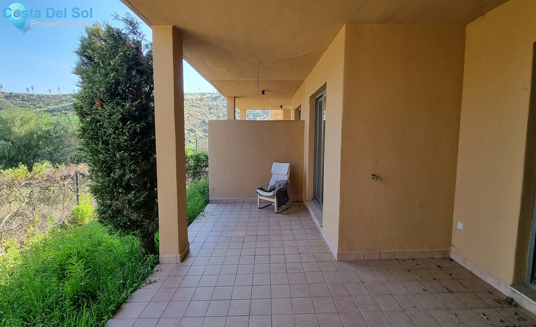 Ground Floor Apartment in Estepona-1353235