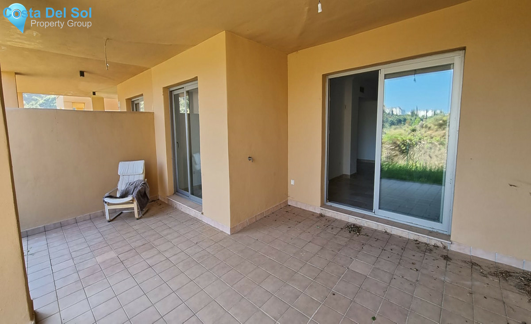 Ground Floor Apartment in Estepona-1353236