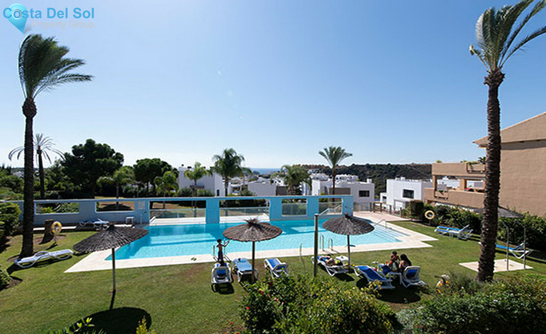 Ground Floor Apartment in Estepona-1353224