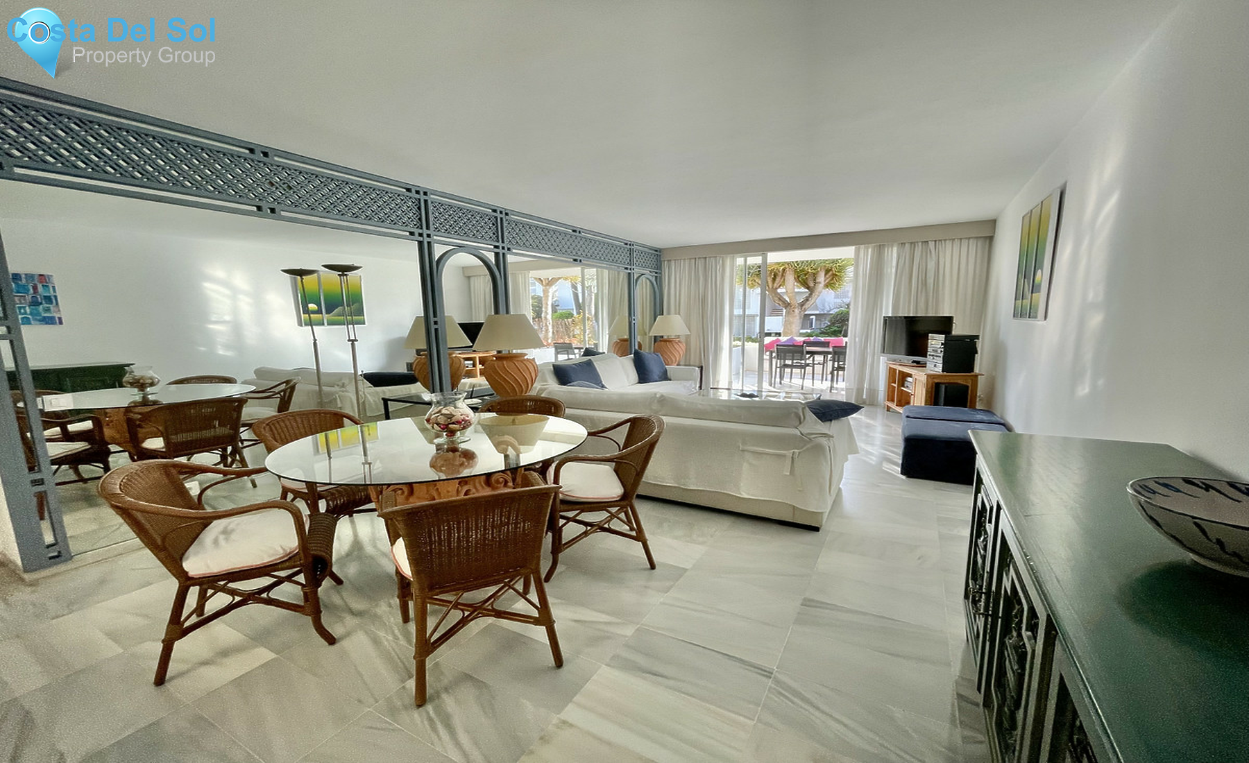 Ground Floor Apartment in Estepona-1372177