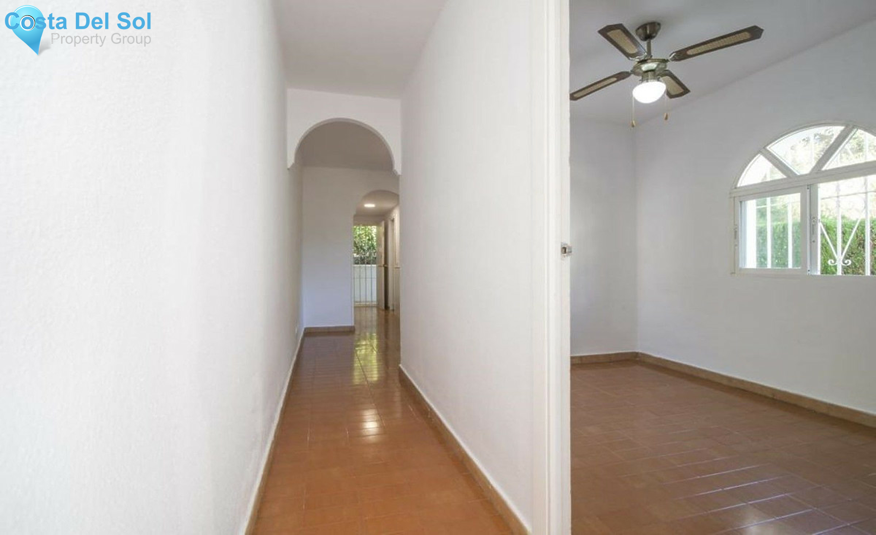 Ground Floor Apartment in Estepona-1402829
