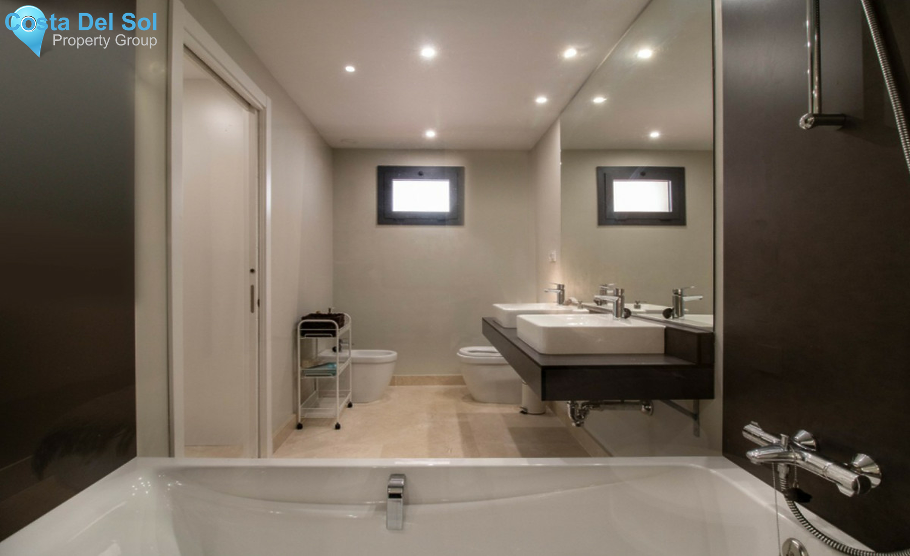 Ground Floor Apartment in Estepona-1405197