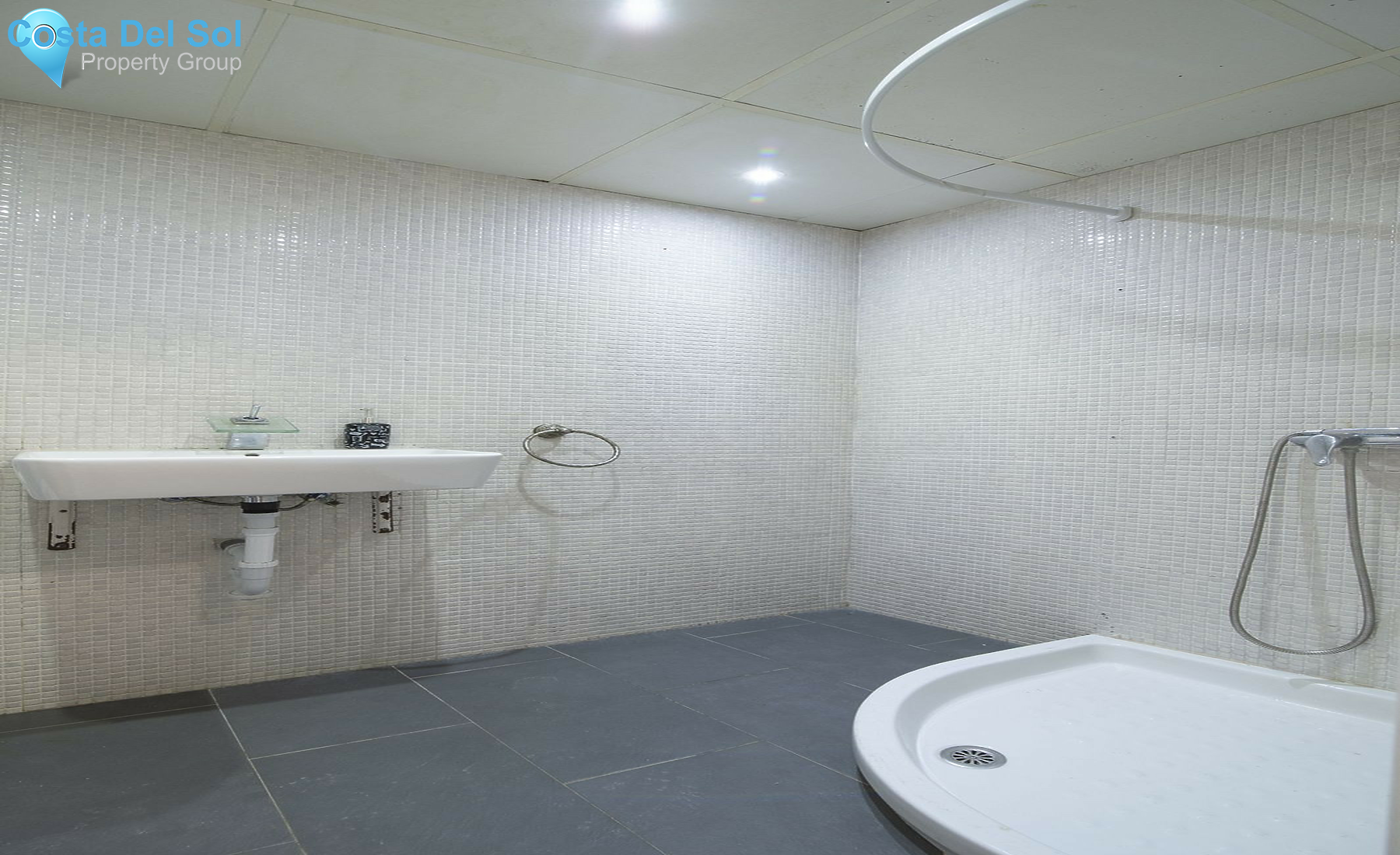 Ground Floor Apartment in Estepona-1433540