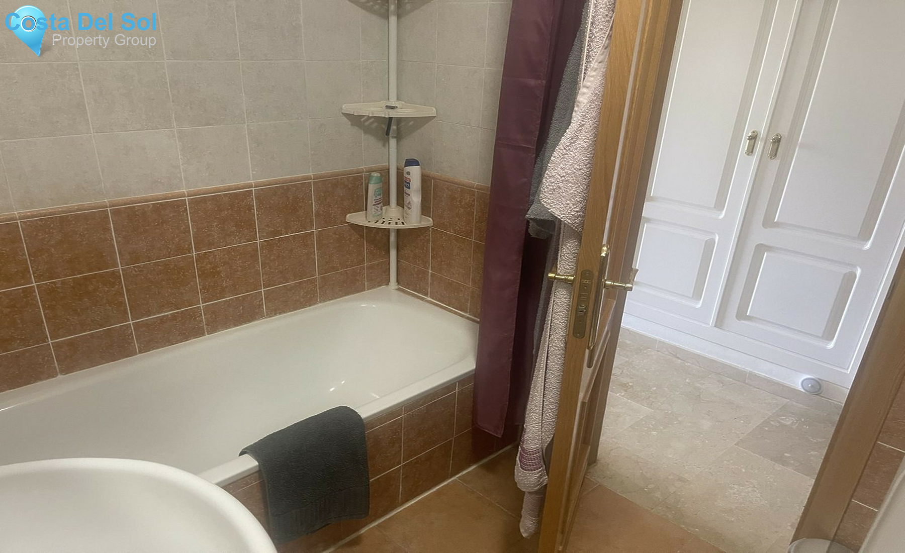 Ground Floor Apartment in Estepona-1435810