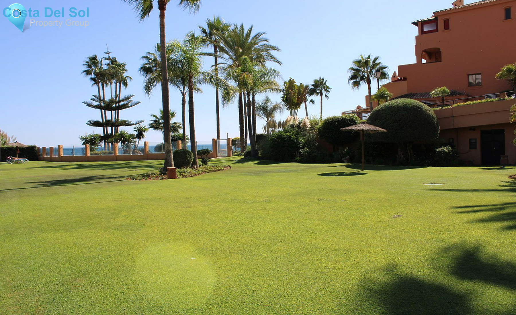 Ground Floor Apartment in Estepona-1452117
