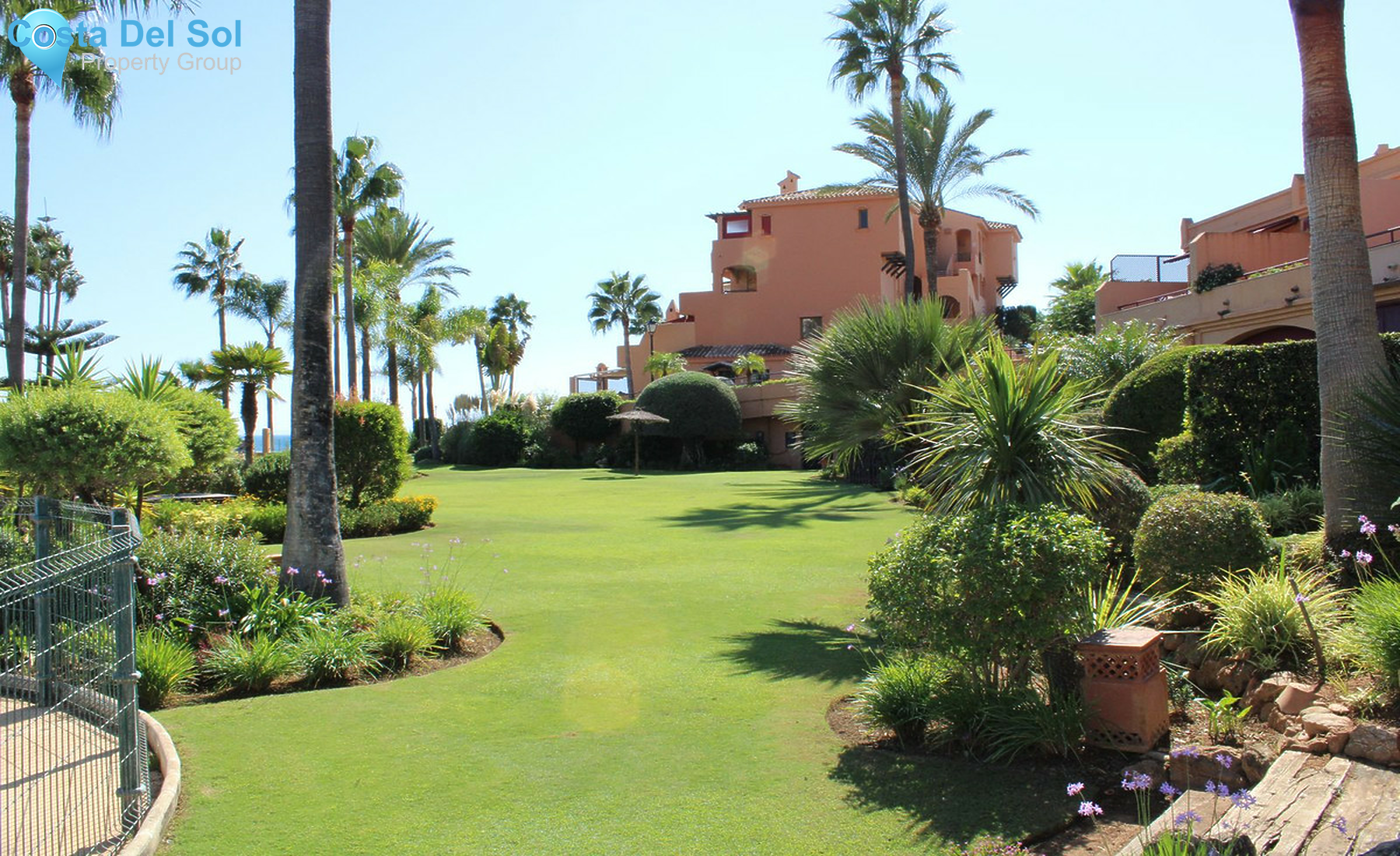 Ground Floor Apartment in Estepona-1452115