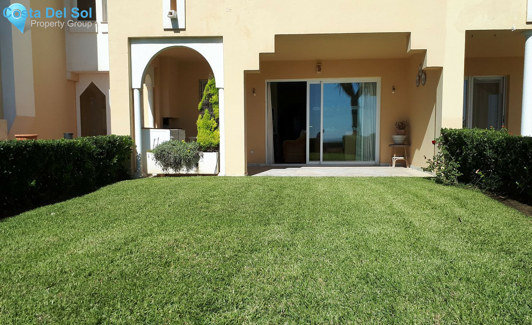 Ground Floor Apartment in Estepona-1459748