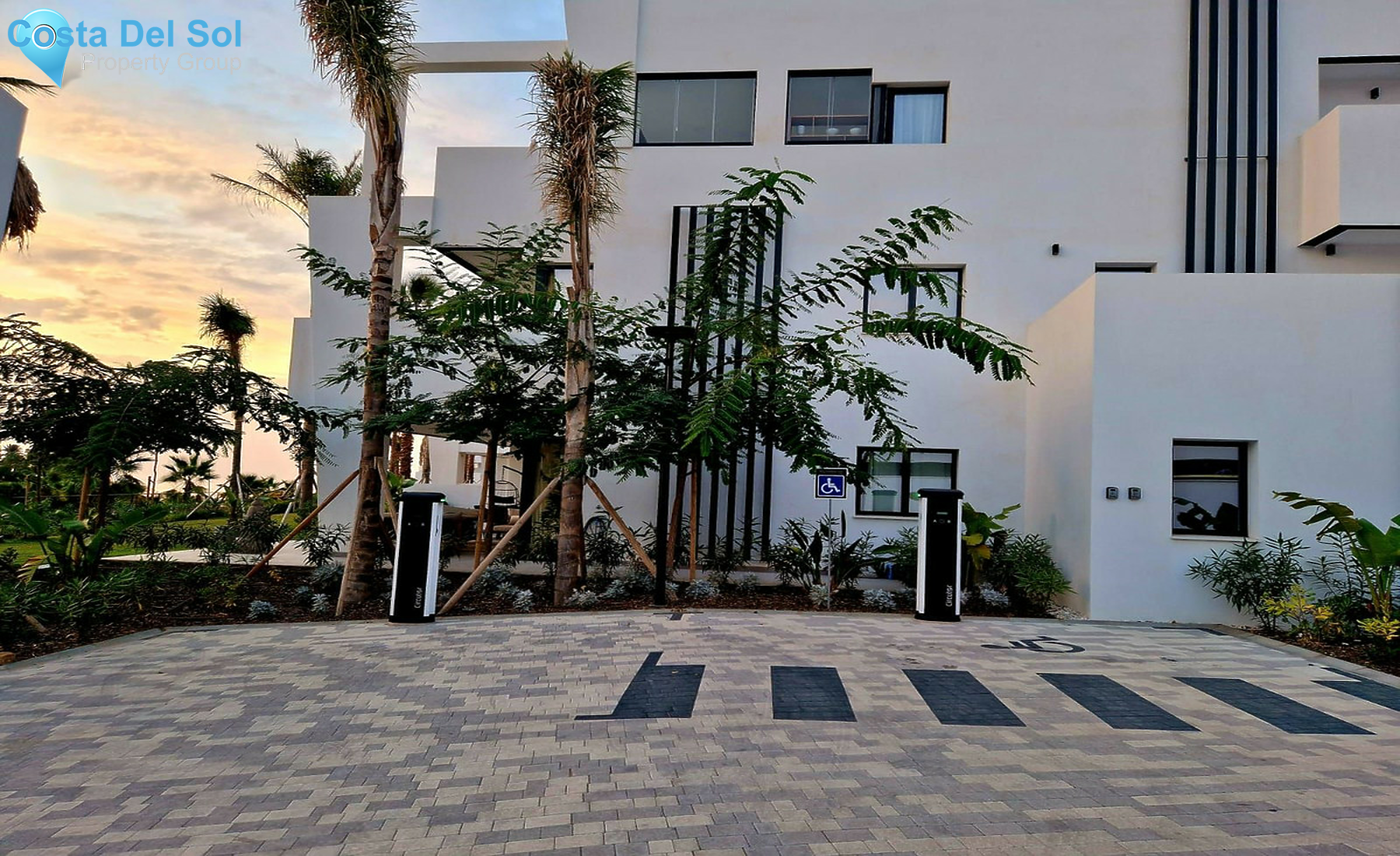 Ground Floor Apartment in Estepona-1478971