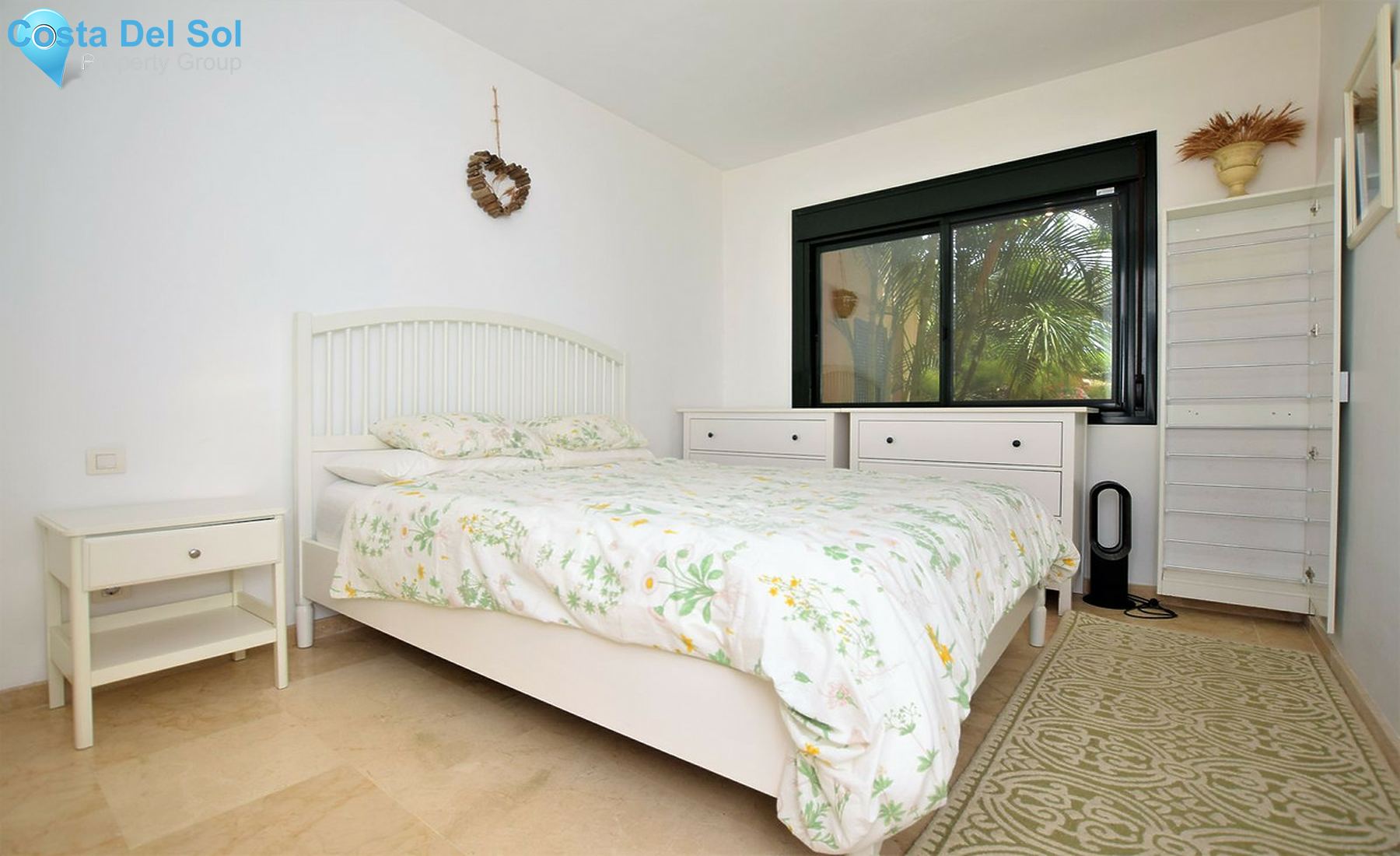 Ground Floor Apartment in Estepona-1500567