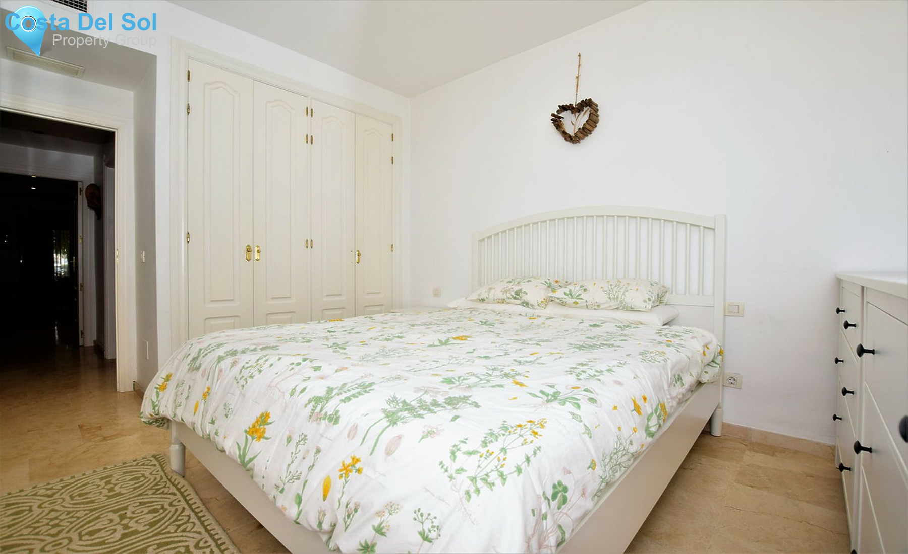 Ground Floor Apartment in Estepona-1500568