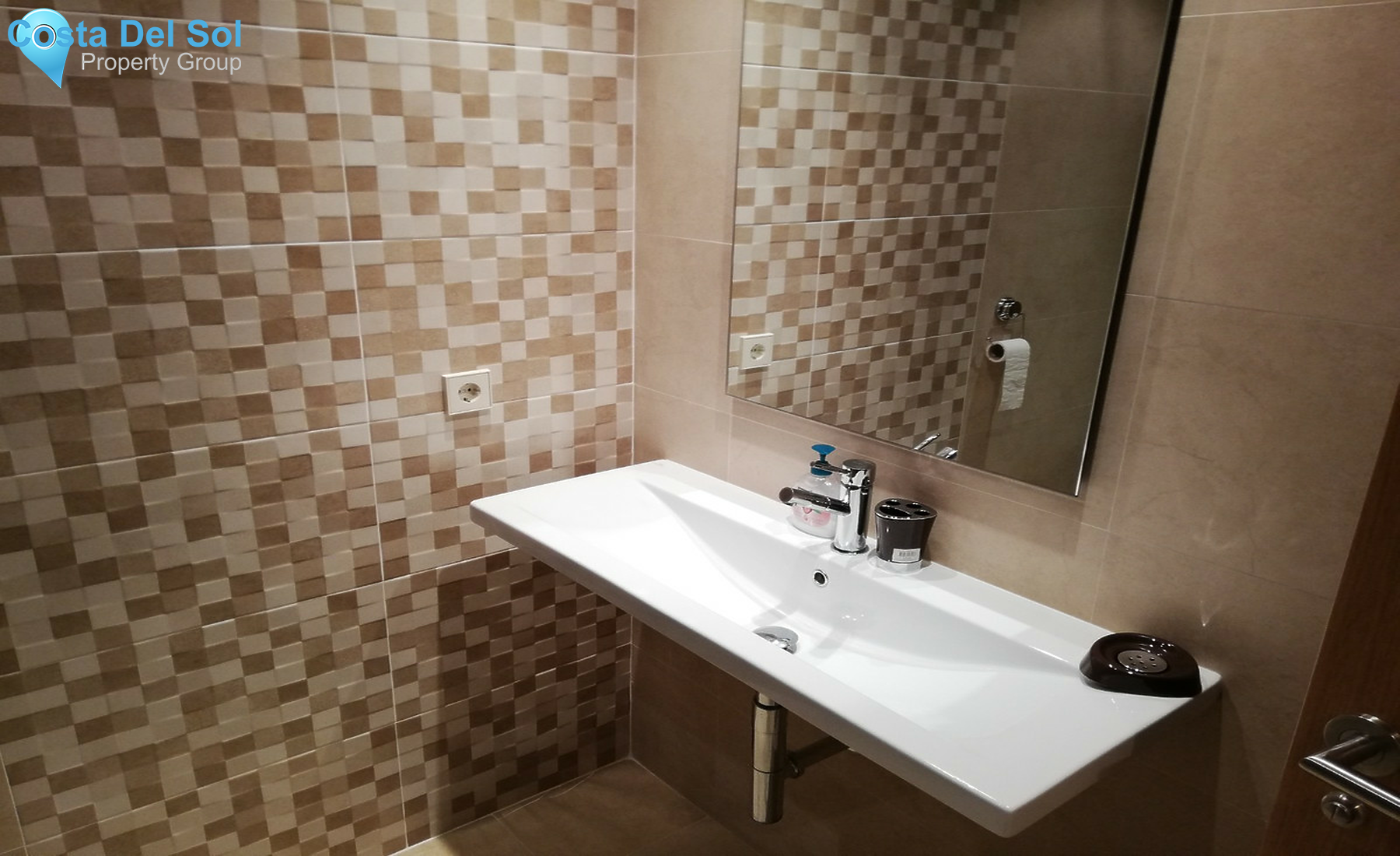 Ground Floor Apartment in Estepona-1506909