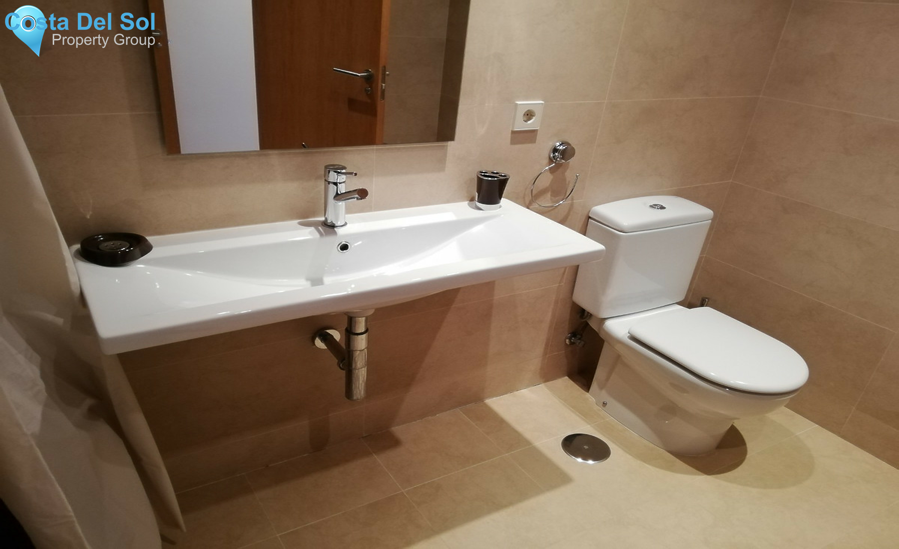 Ground Floor Apartment in Estepona-1506912