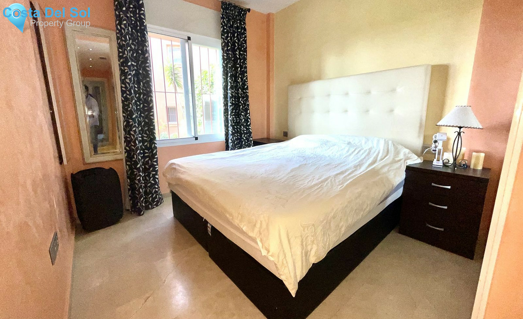 Ground Floor Apartment in Estepona-1508803