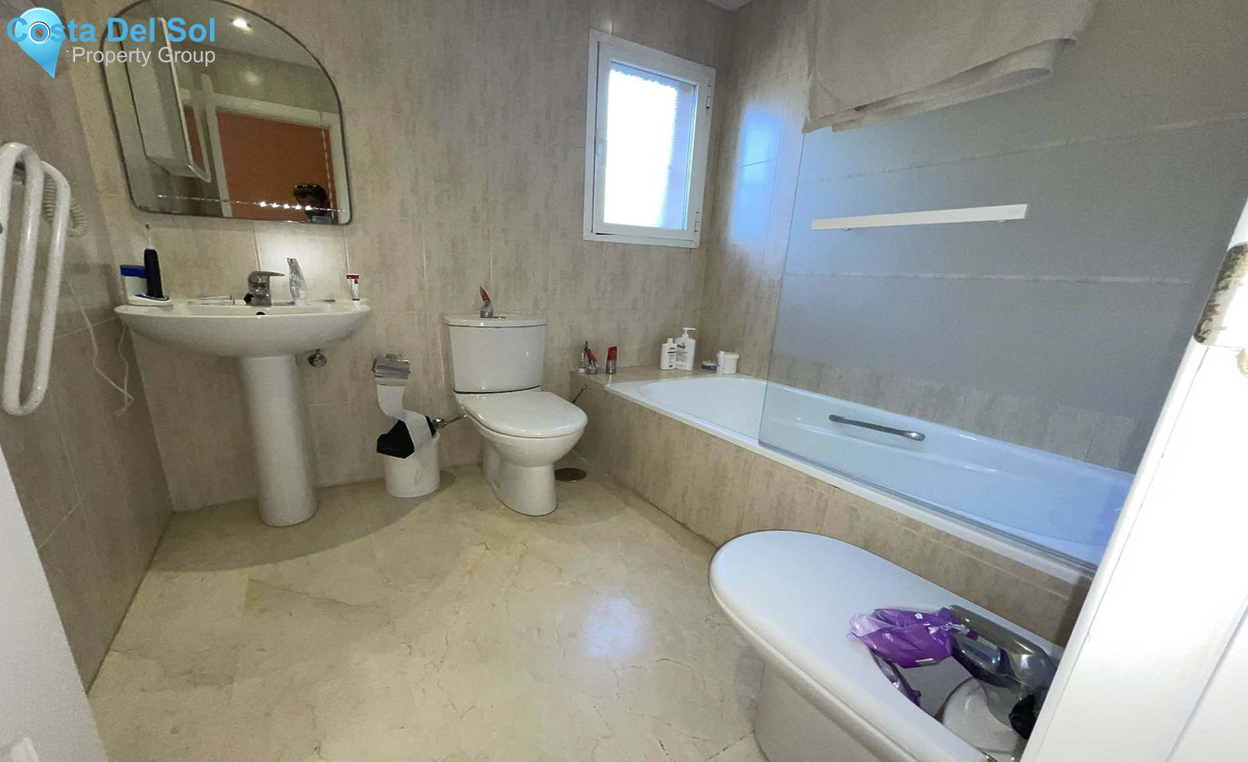 Ground Floor Apartment in Estepona-1508804