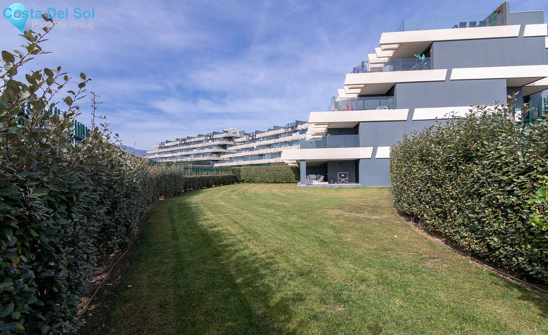 Ground Floor Apartment in Estepona-1509236