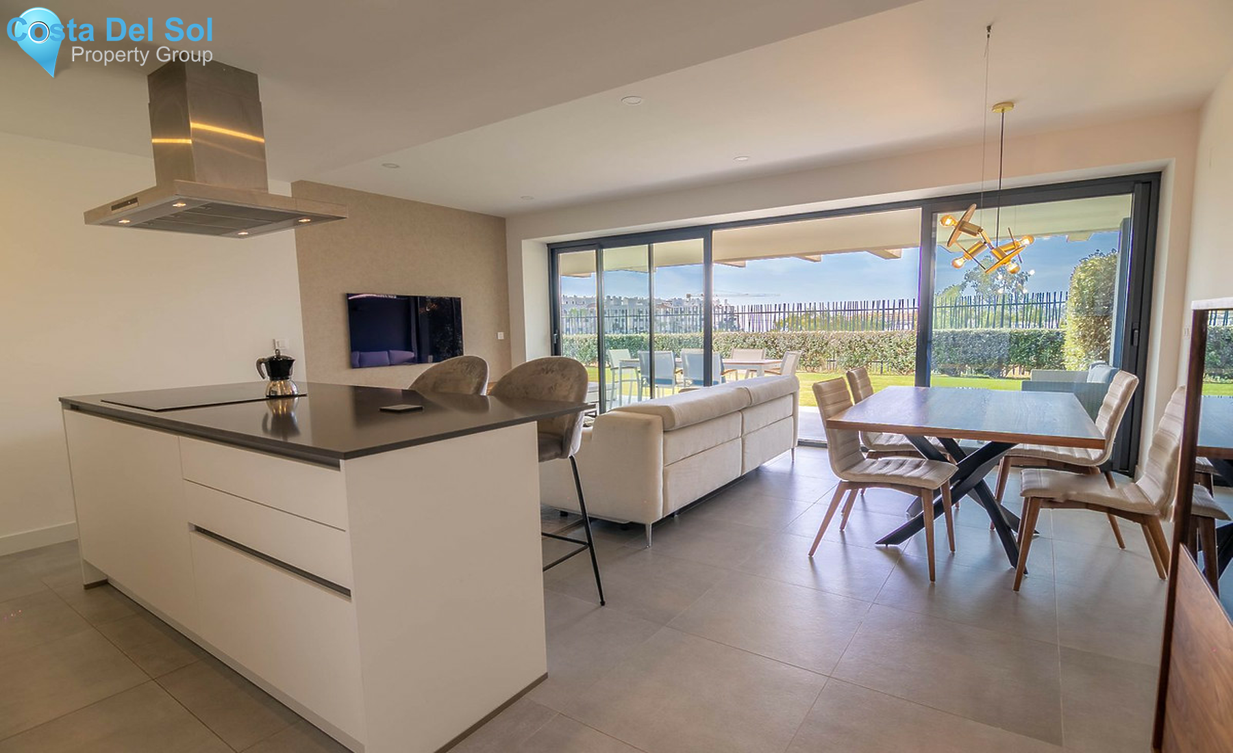 Ground Floor Apartment in Estepona-1509224
