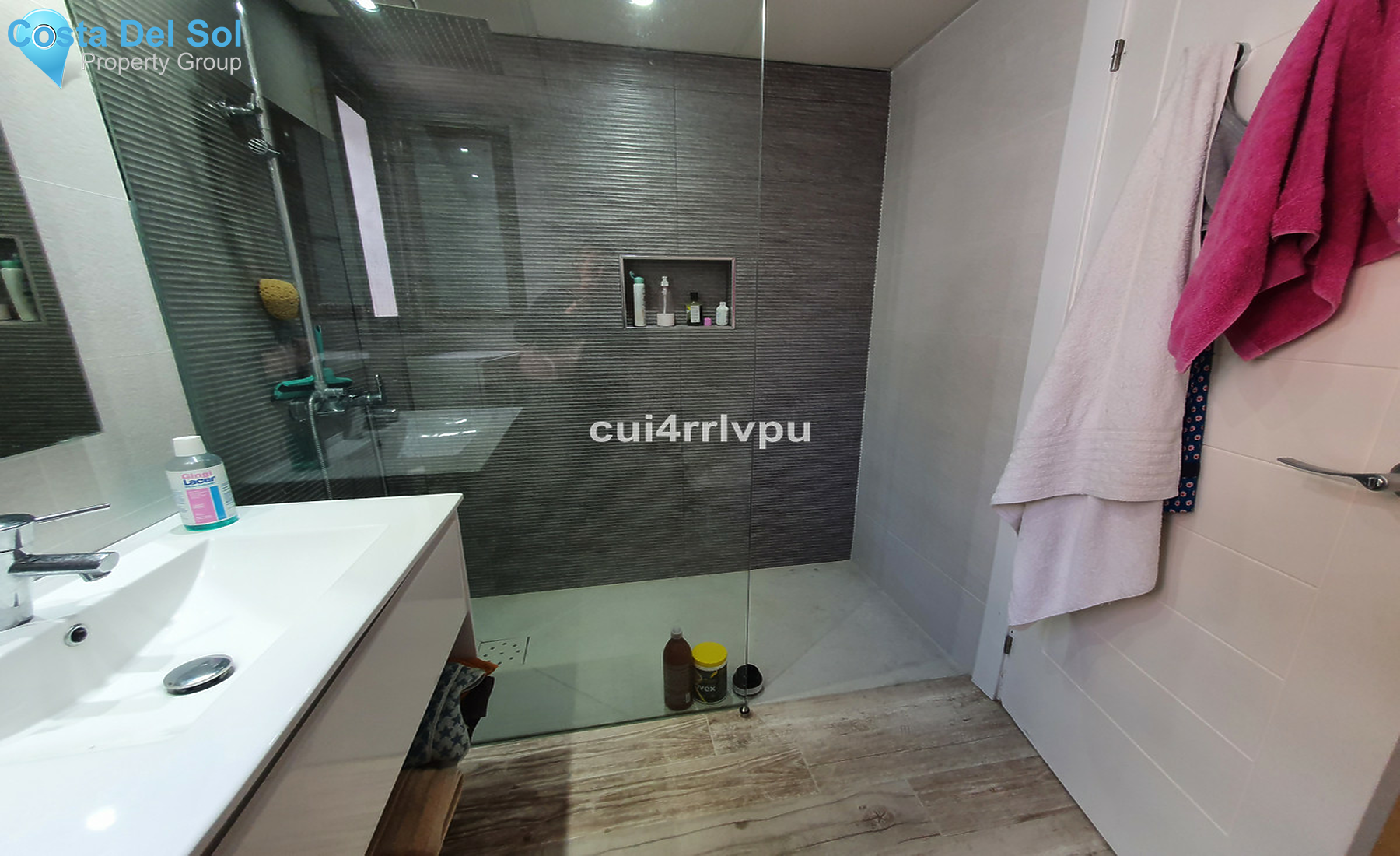 Ground Floor Apartment in Estepona-709340