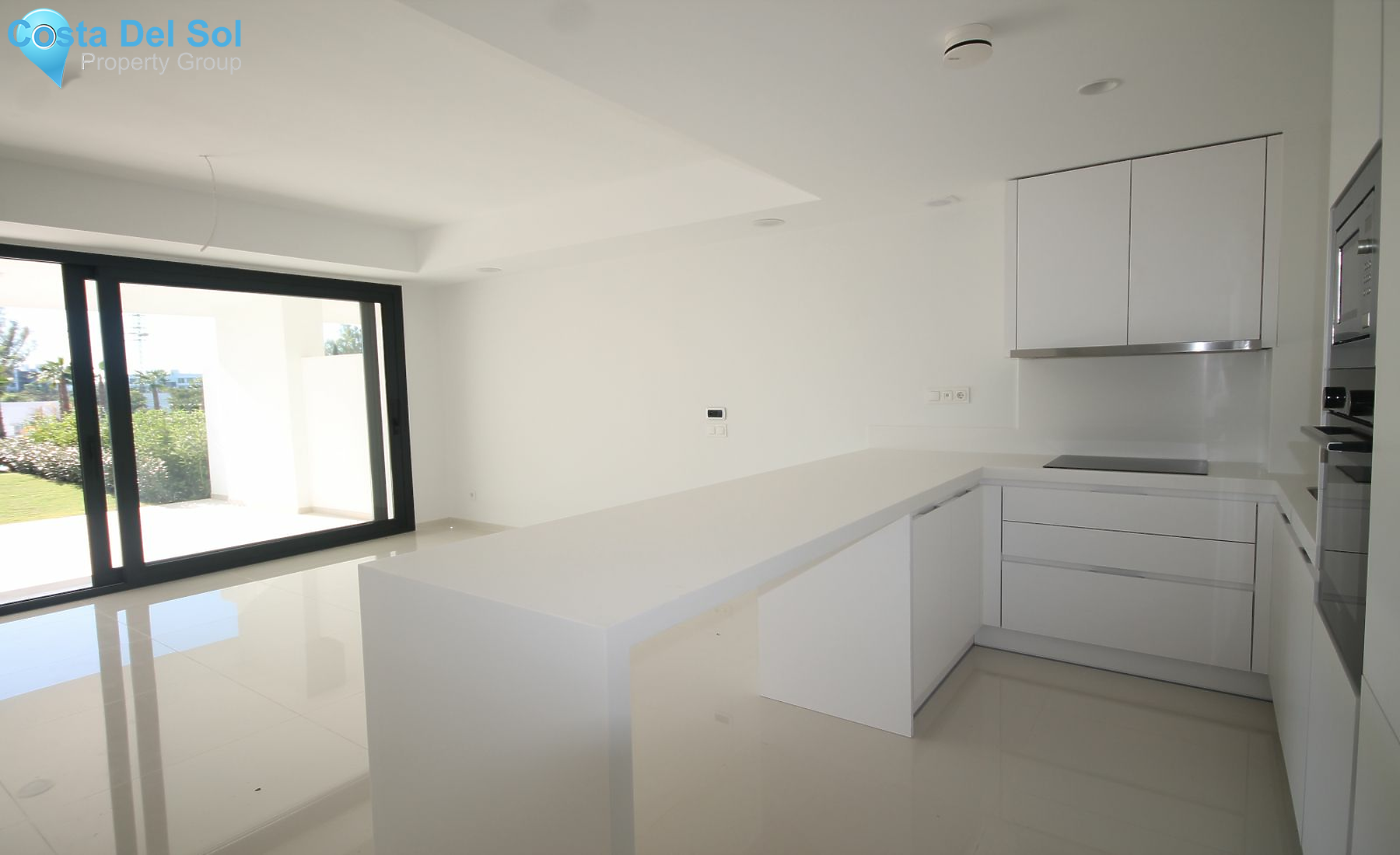 Ground Floor Apartment in Estepona-1127240