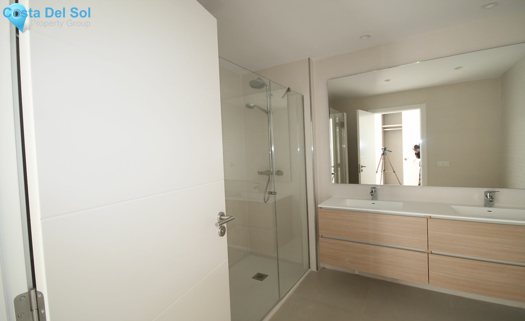 Ground Floor Apartment in Estepona-1127245
