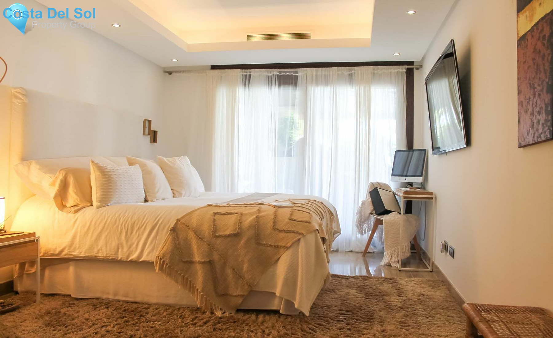 Ground Floor Apartment in Estepona-1133091