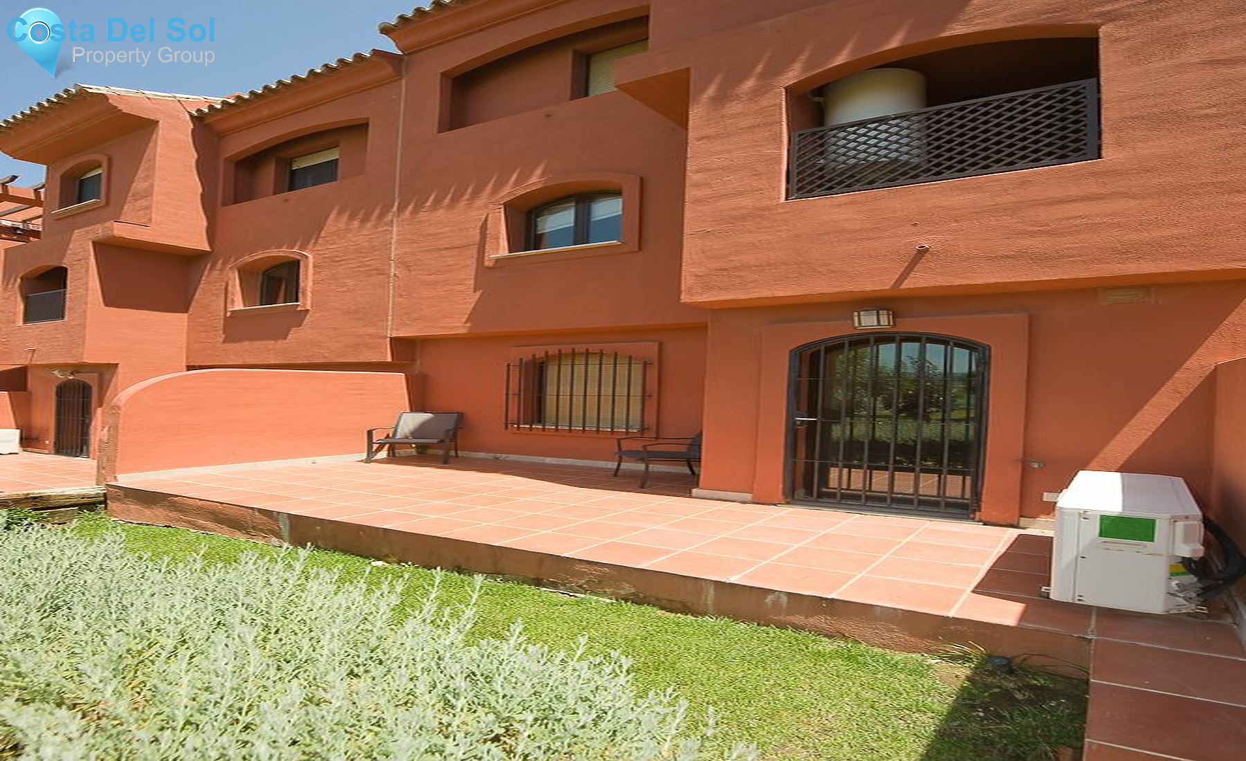 Ground Floor Apartment in Estepona-1134517