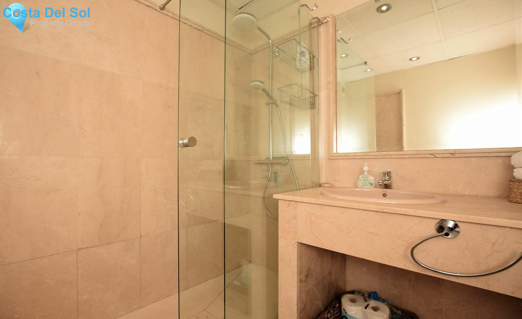 Ground Floor Apartment in Estepona-1137820