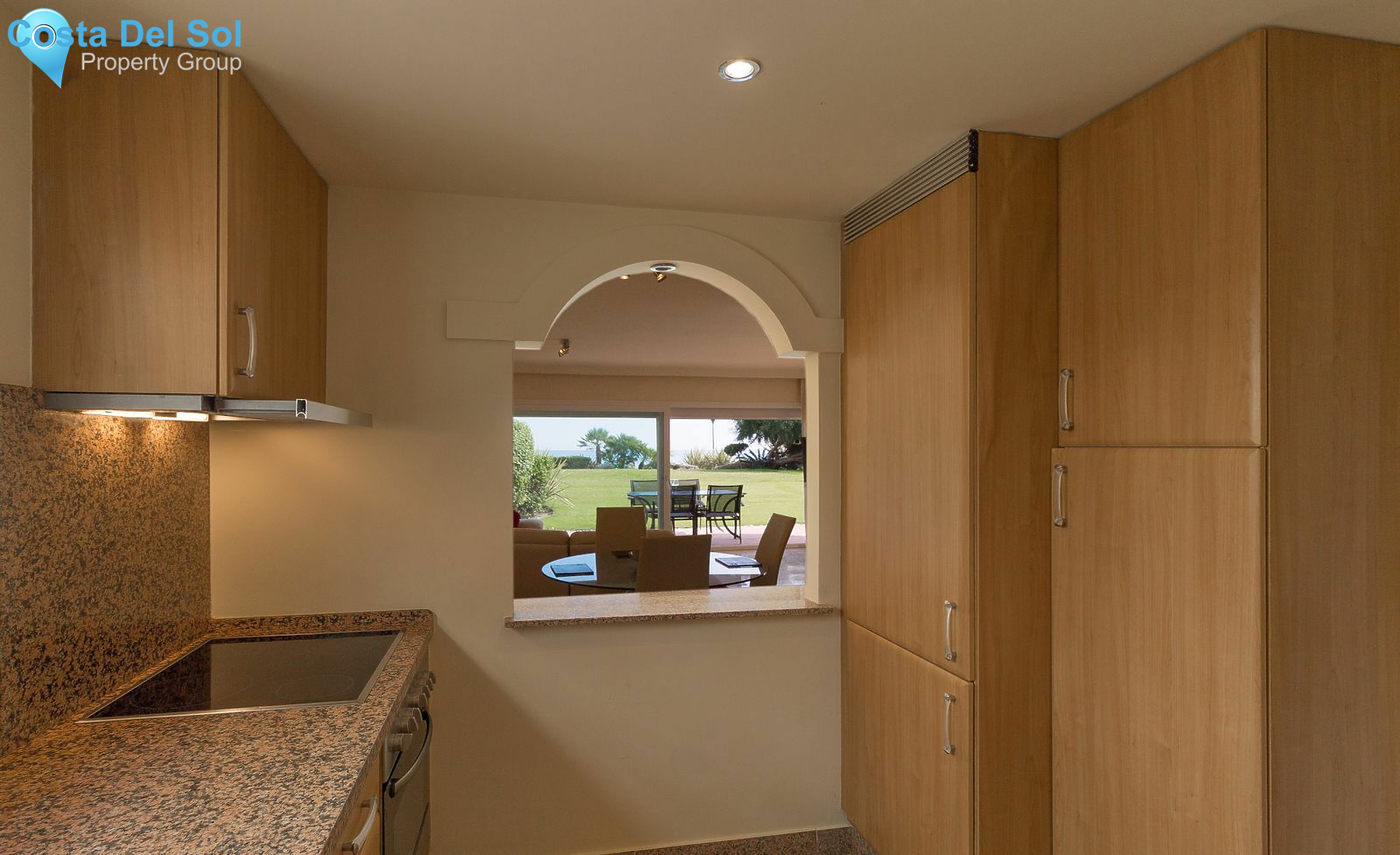 Ground Floor Apartment in Estepona-1143372