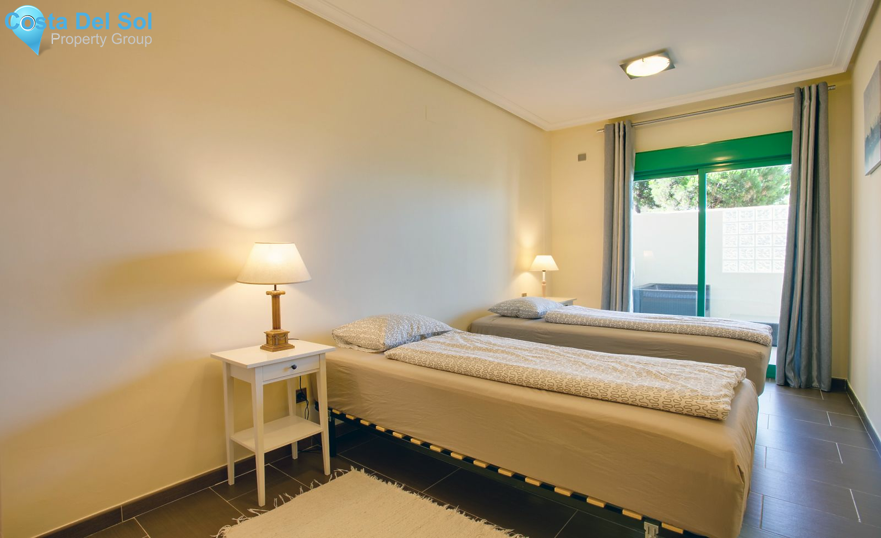 Ground Floor Apartment in Estepona-1153825