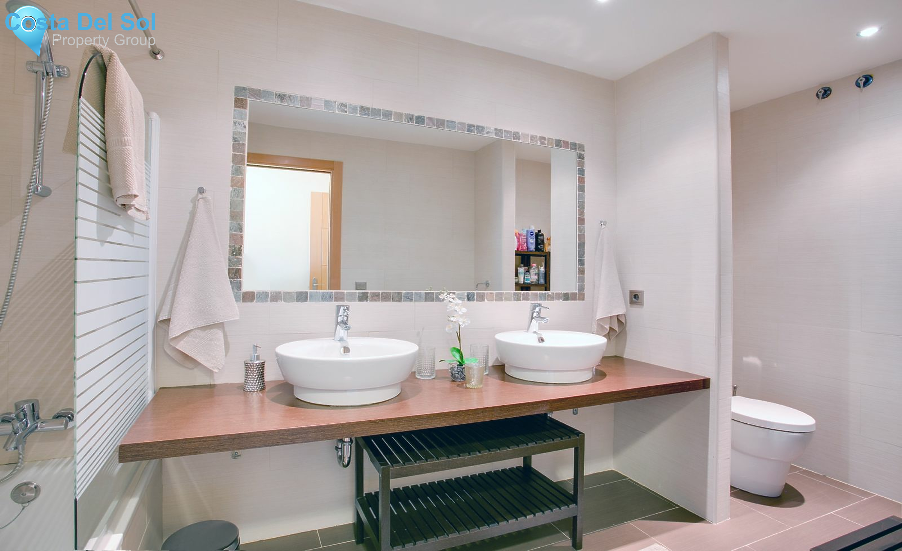 Ground Floor Apartment in Estepona-1153828