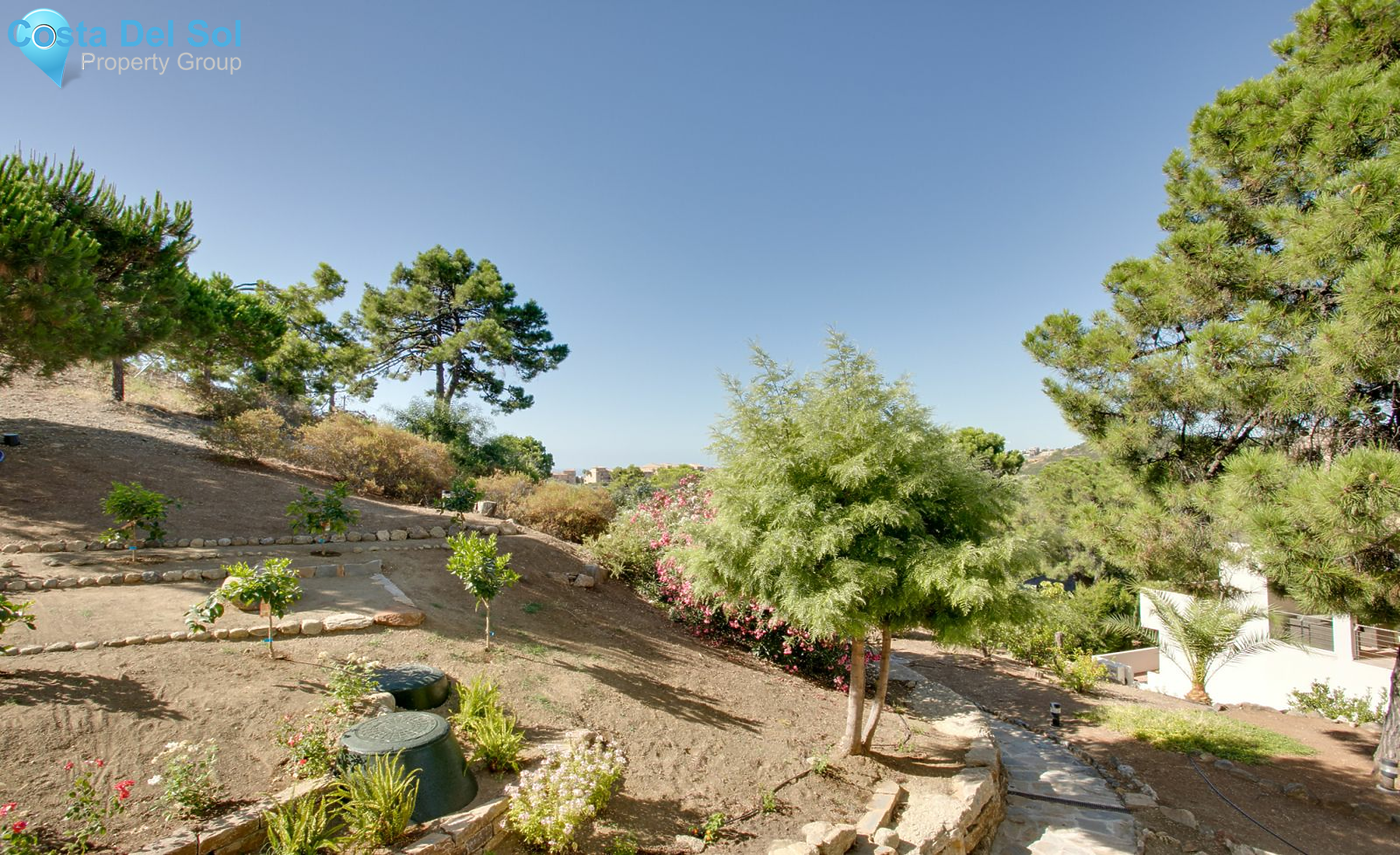 Ground Floor Apartment in Estepona-1153830