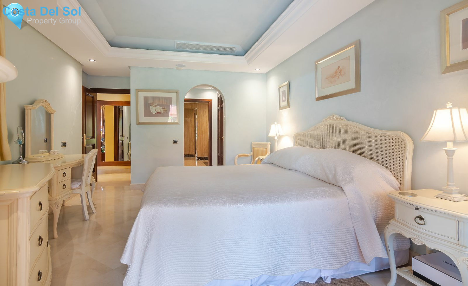 Ground Floor Apartment in Estepona-1156468